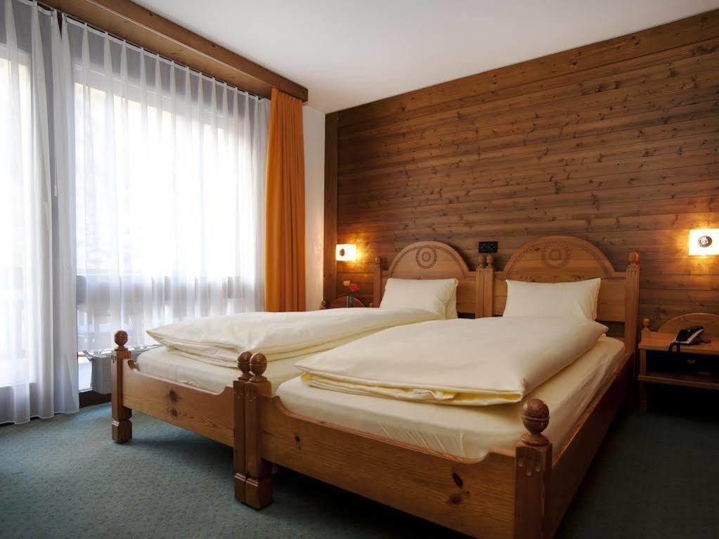 Ambiente Guesthouse Saas Fee 외부 사진